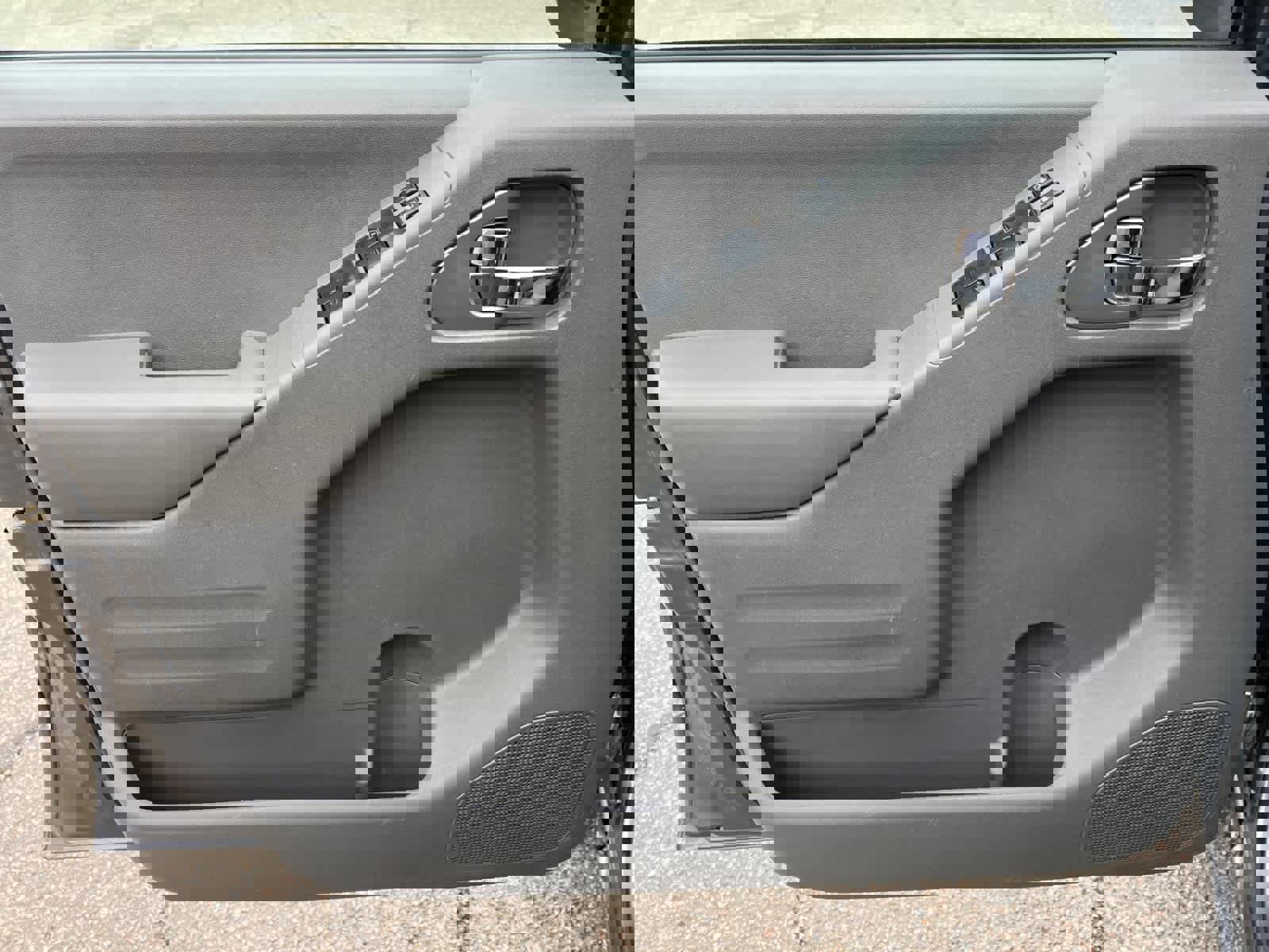 Used 2019 Nissan Frontier SV image 18