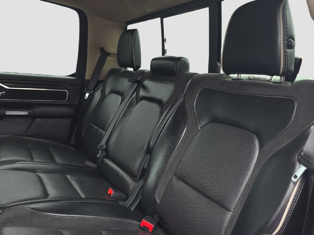 Used 2021 RAM 1500 Laramie AWD/4WD image 12