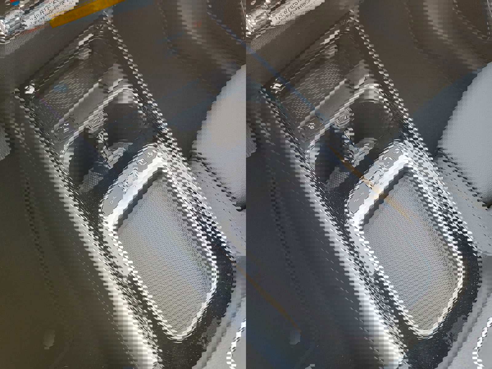 Used 2025 Mercedes-Benz EQB 350 4MATIC SUV image 30