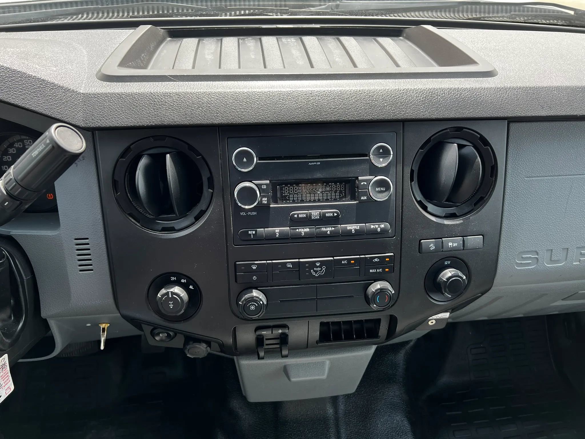 Used 2016 Ford F250 XL w/ Power Equipment Group AWD/4WD image 18