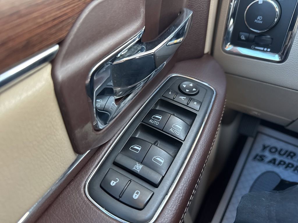 Used 2018 RAM 1500 Laramie w/ Convenience Group image 9