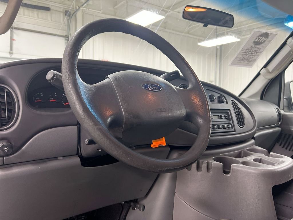 Used 2006 Ford E-250 and Econoline 250 image 10