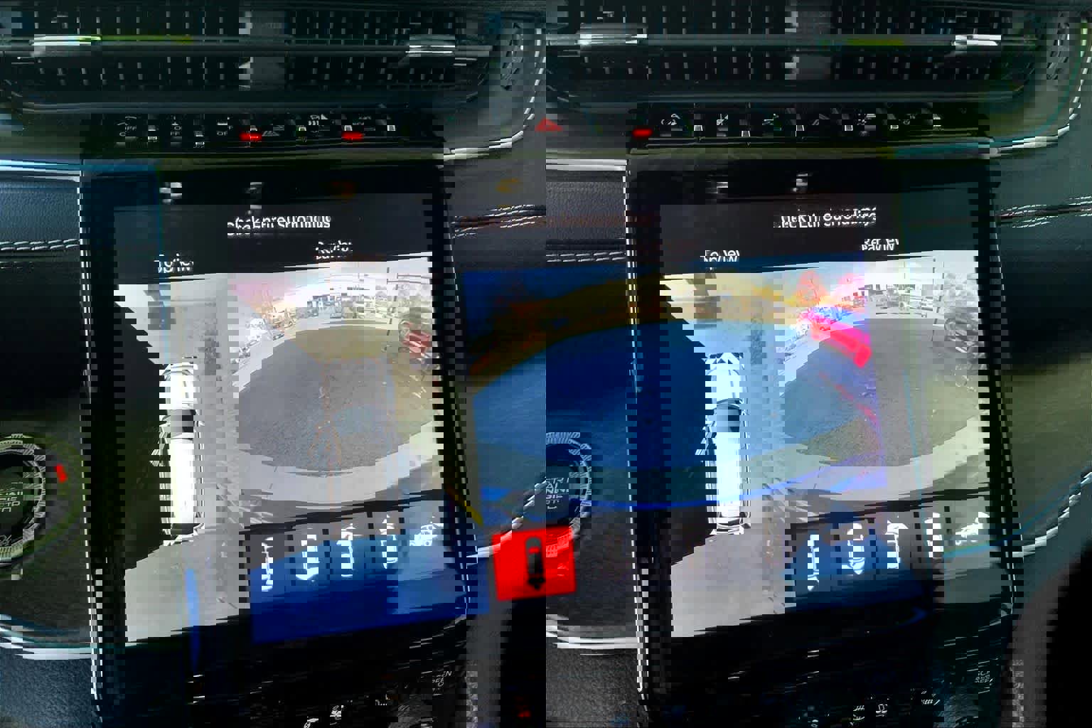 Used 2023 Jeep Grand Cherokee Limited w/ Luxury Tech Group II image 27