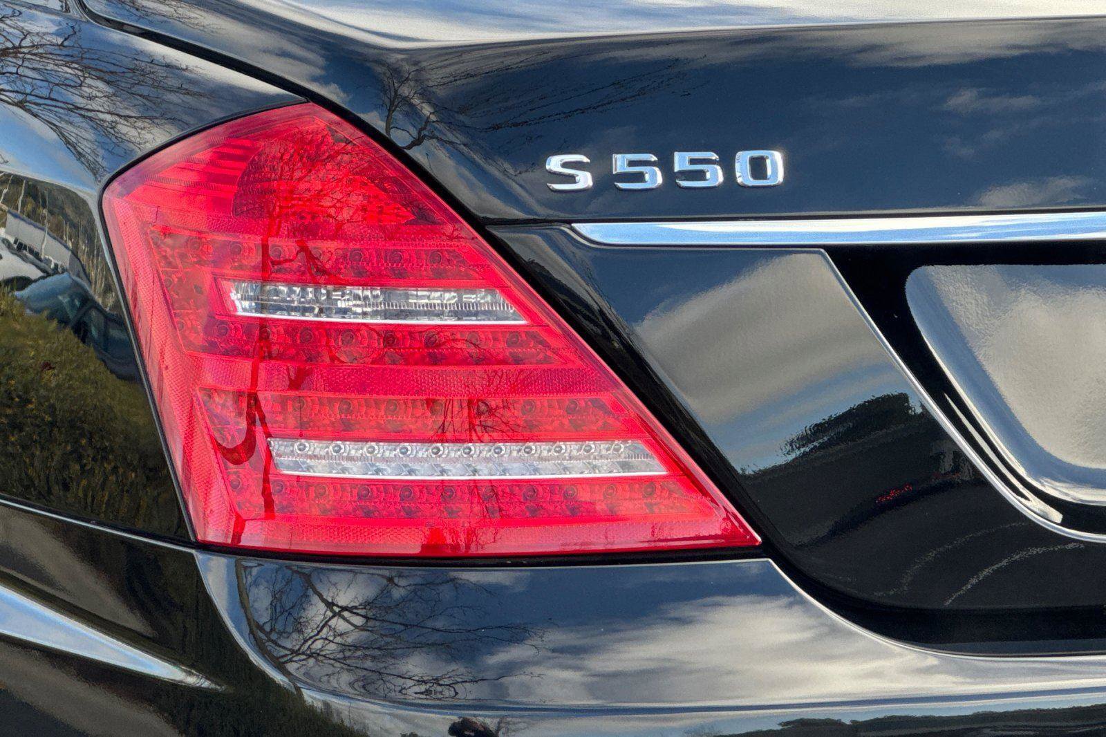 Used 2010 Mercedes-Benz S 550 image 25