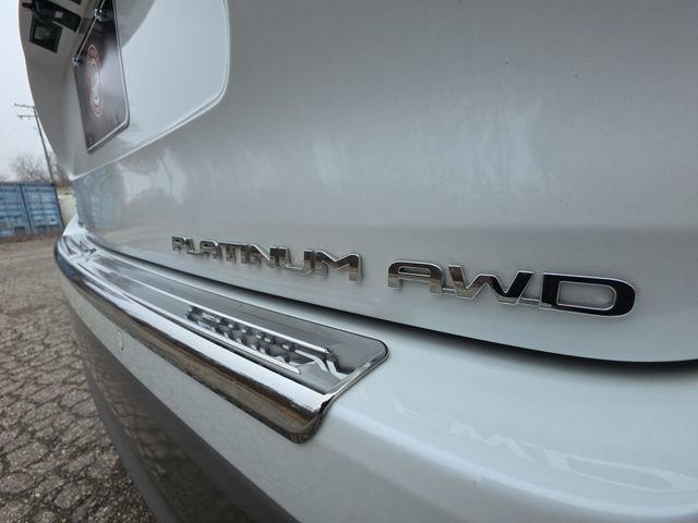 Used 2023 Toyota Highlander Platinum image 28