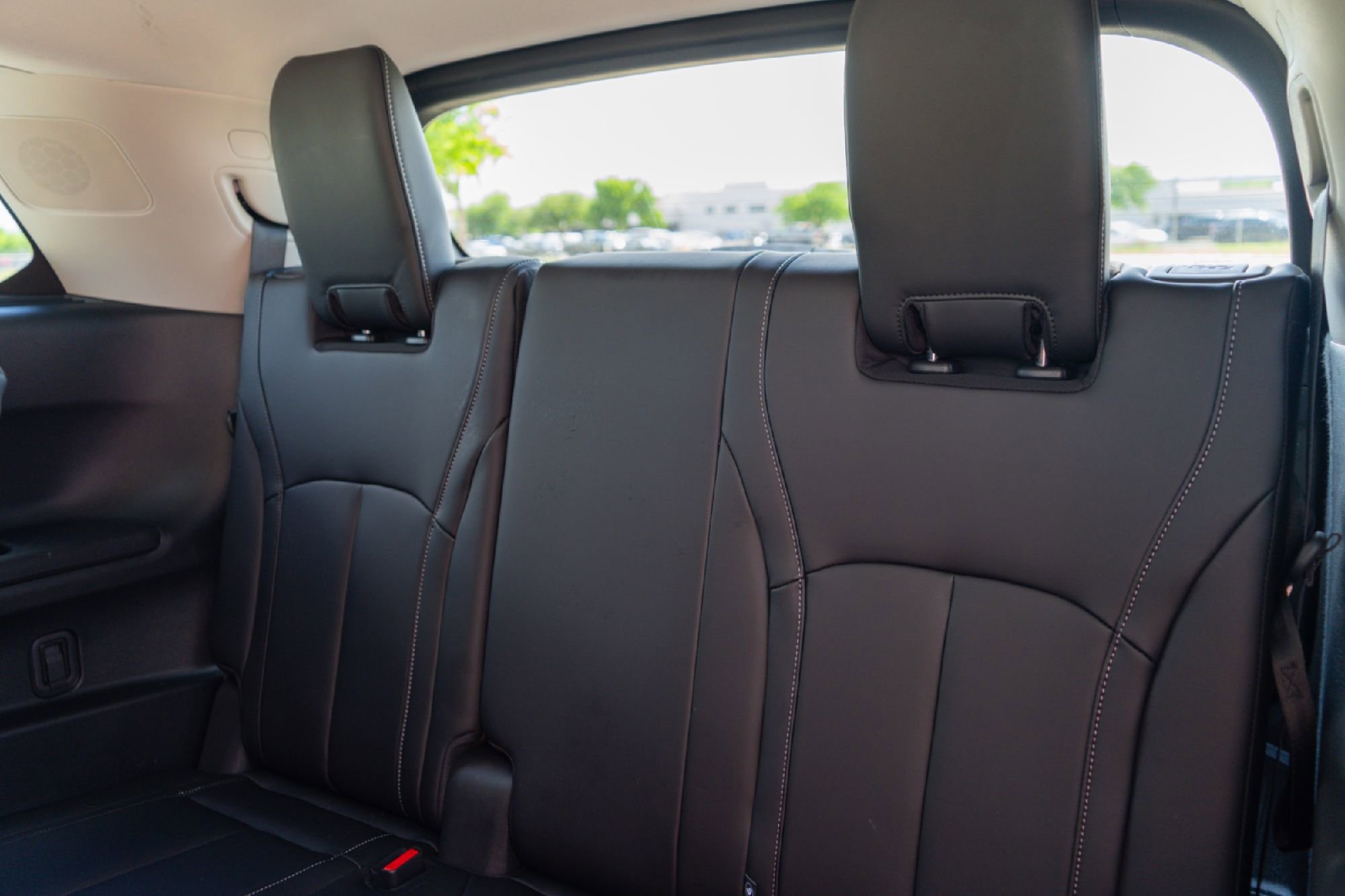 Certified 2026 INFINITI QX60 Luxe w/ Family Package image 25