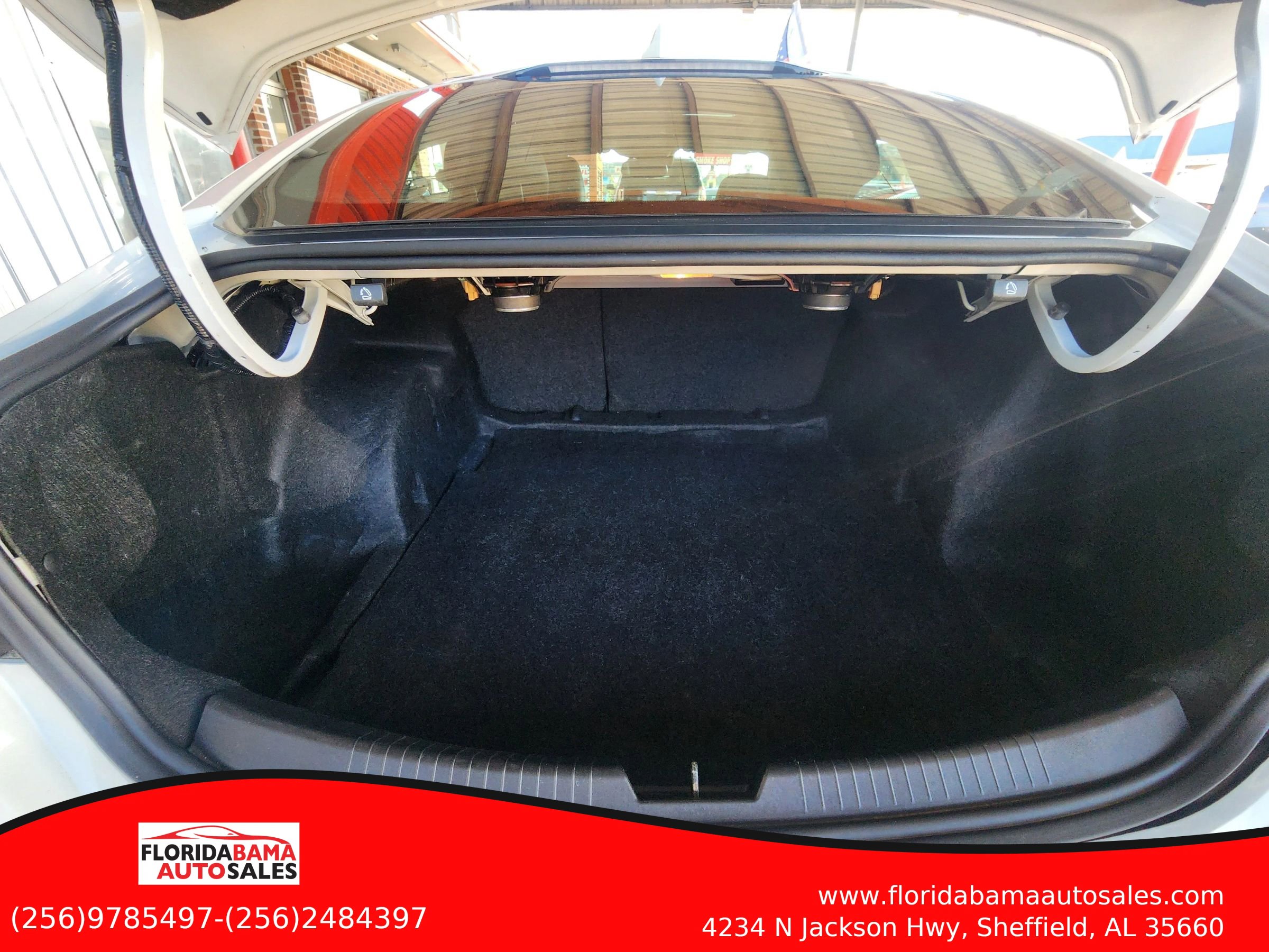 Used 2019 Chevrolet Malibu Premier w/ Sun and Wheel Package image 20