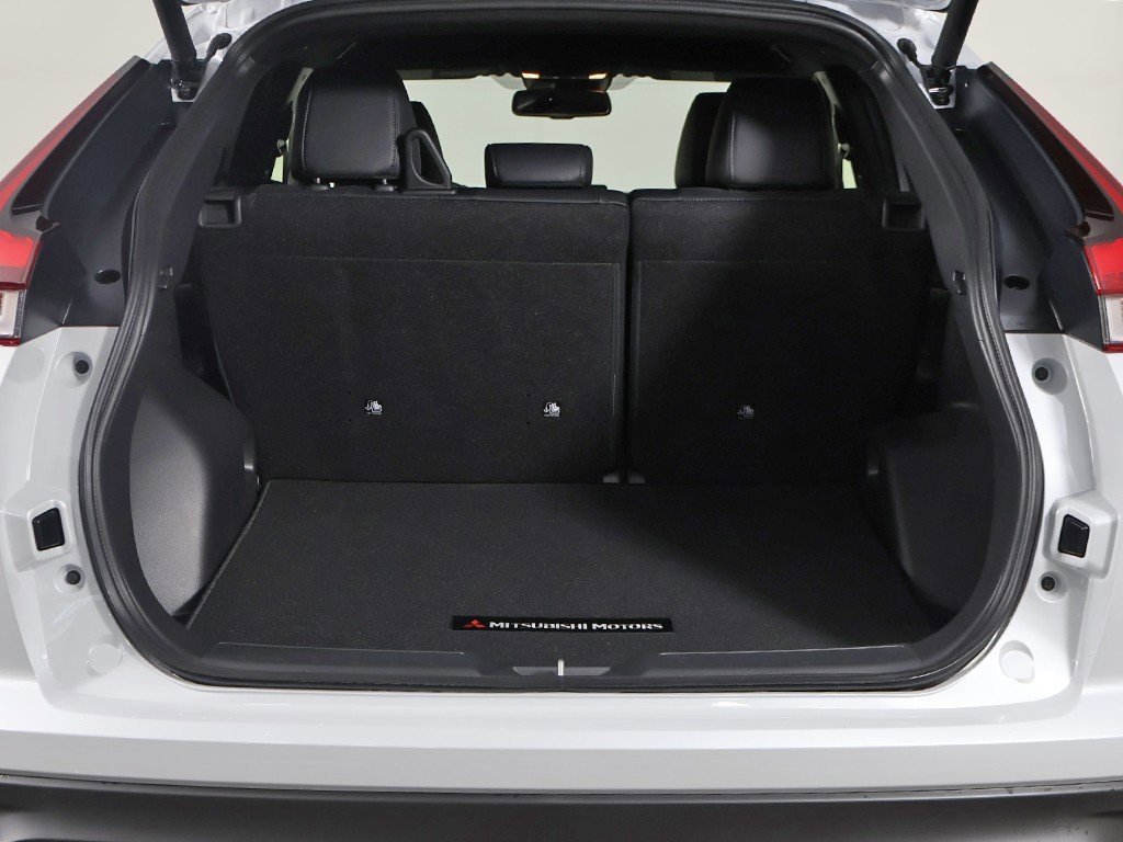 New 2026 Mitsubishi Eclipse Cross SEL image 19