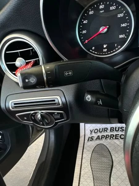 Used 2019 Mercedes-Benz C 300 4MATIC Sedan image 45