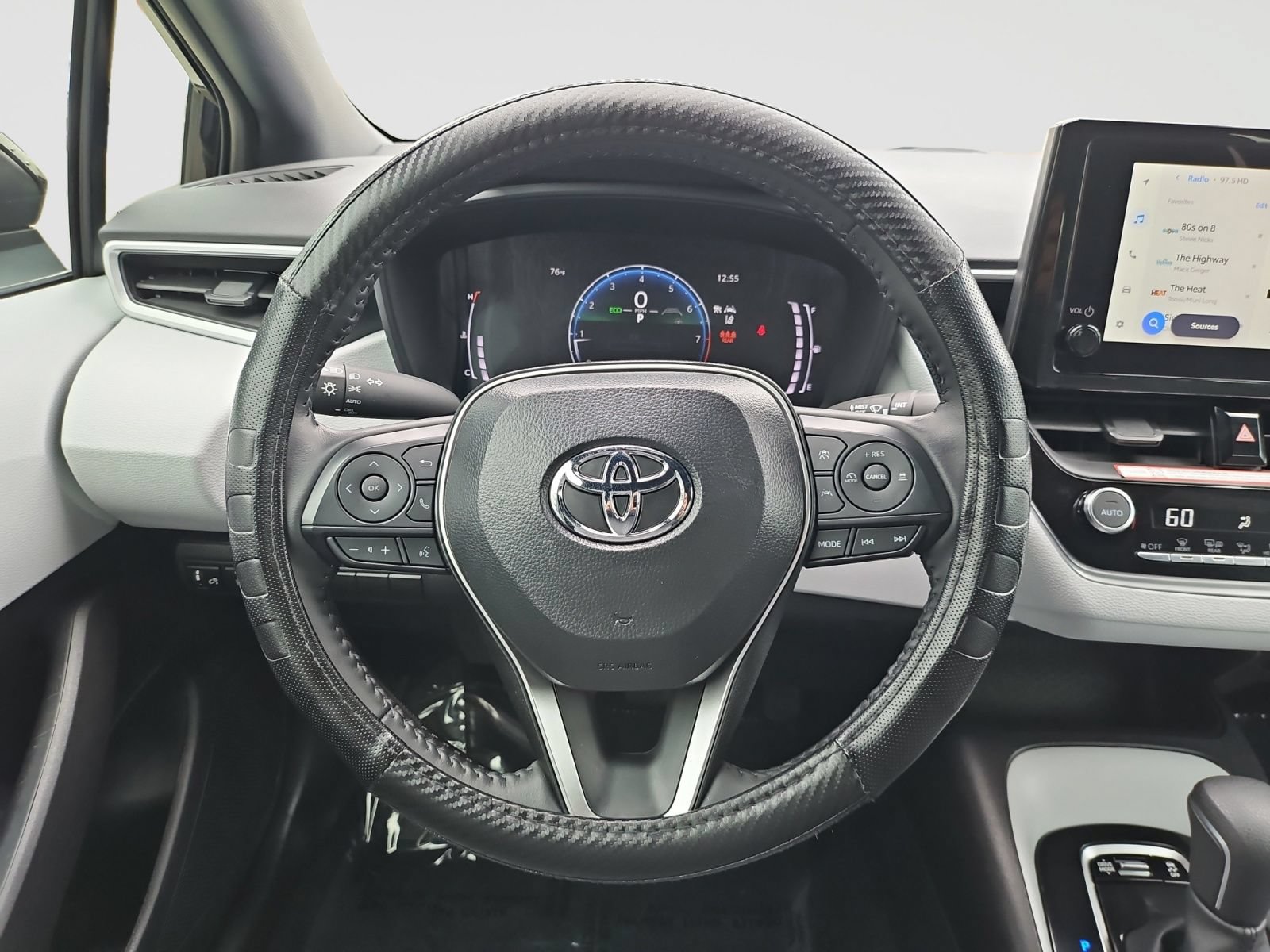 Used 2026 Toyota Corolla SE FWD image 44
