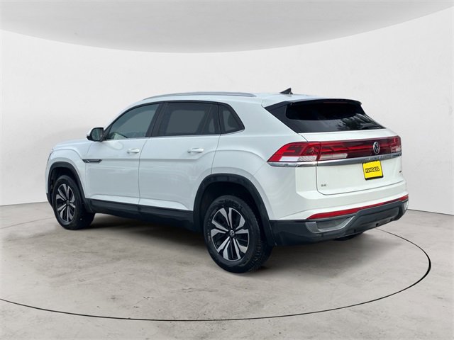 Used 2024 Volkswagen Atlas Cross Sport SE image 4