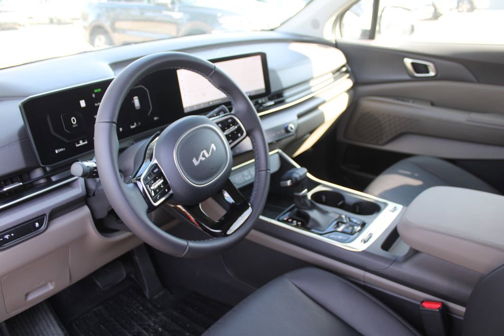 New 2026 Kia Carnival SX FWD image 29