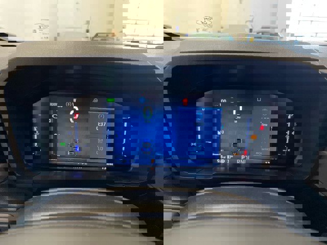 New 2025 Ford Maverick XL w/ Equipment Group 101A image 44