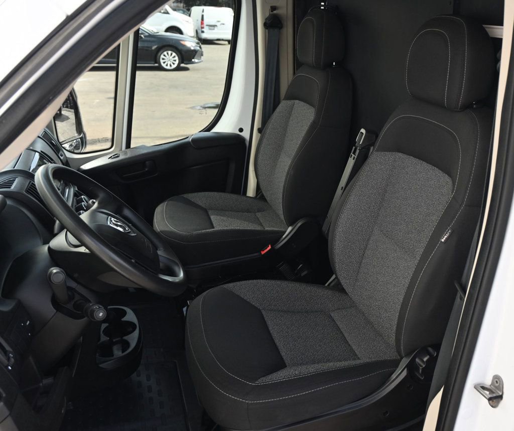 Used 2021 RAM ProMaster 2500 FWD image 12