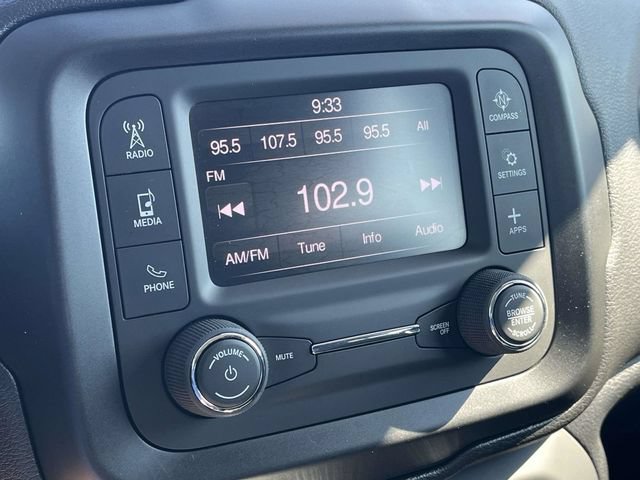 Used 2020 Jeep Renegade Sport FWD image 27