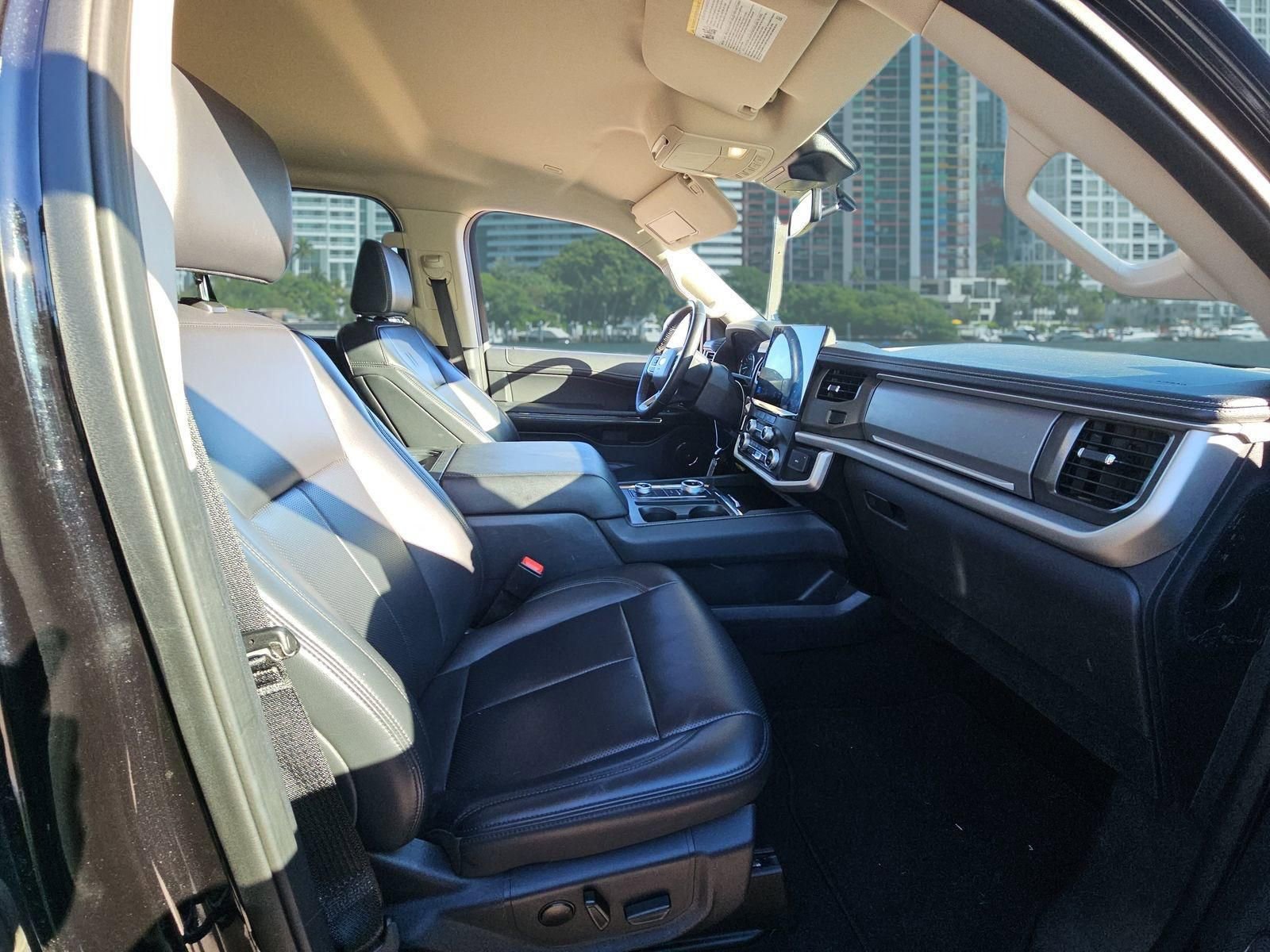 Used 2024 Ford Expedition Max XLT AWD/4WD image 27