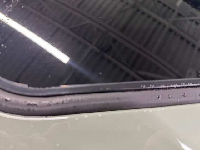 Used 2025 Chevrolet Equinox LT AWD/4WD image 22