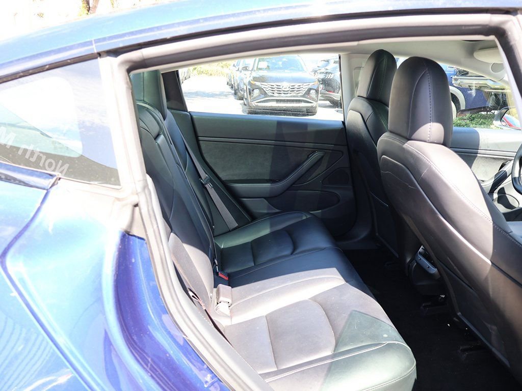 Used 2018 Tesla Model 3 Performance image 34