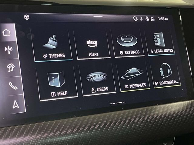 Used 2024 Audi e-tron GT Premium Plus AWD/4WD image 31