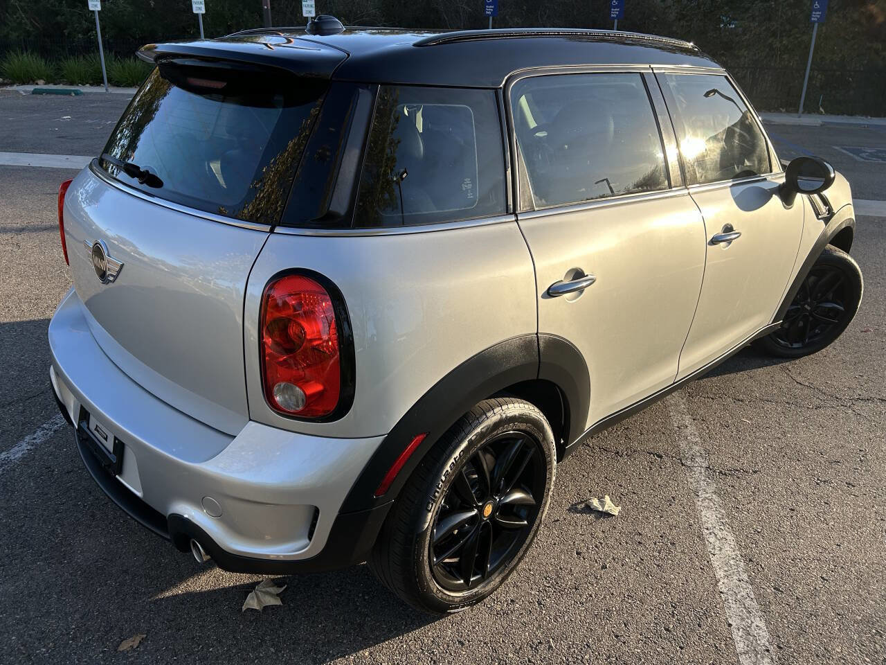 Used 2015 MINI Cooper Countryman S image 2