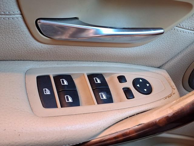Used 2014 BMW 335i Sedan RWD image 16