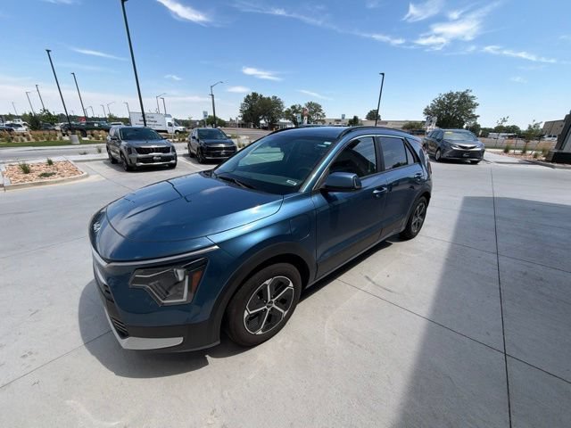 Certified 2024 Kia Niro EX w/ EX Cold Weather Package