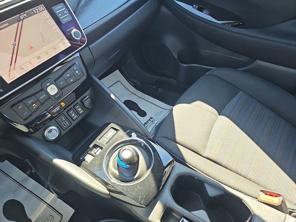 Used 2024 Nissan Leaf SV Plus image 28