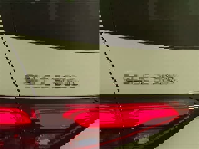 Certified 2026 Mercedes-Benz GLC 300 4MATIC image 11