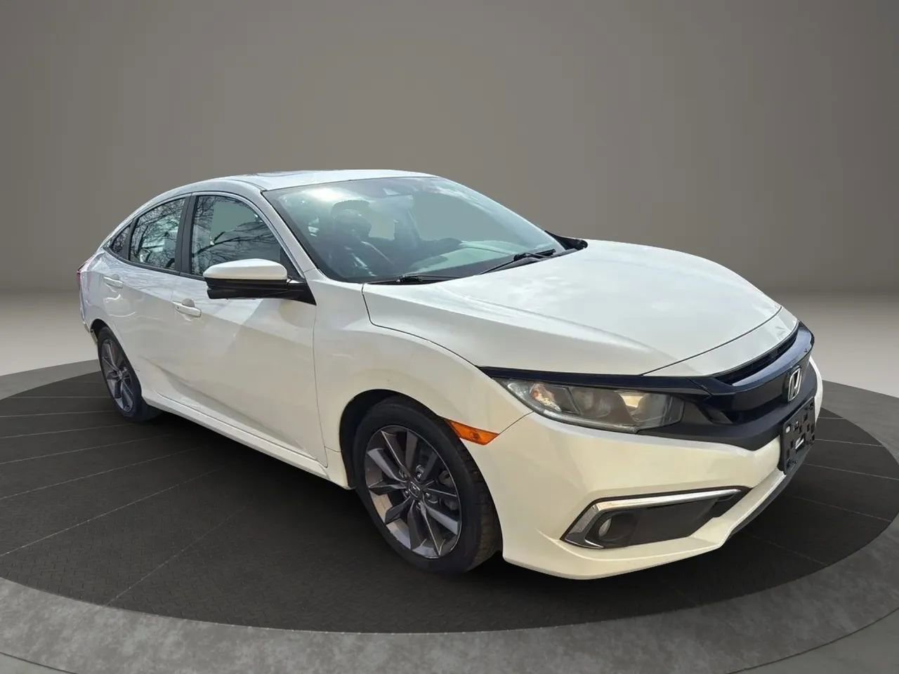 Used 2020 Honda Civic EX-L image 3