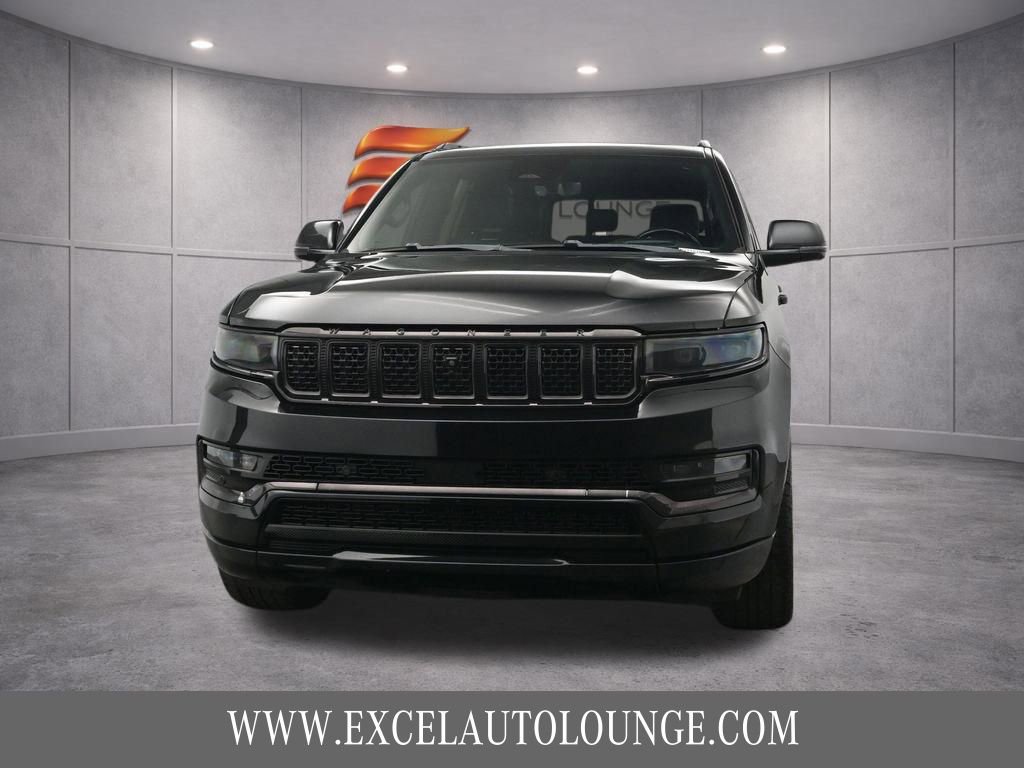 Used 2022 Jeep Grand Wagoneer Series II AWD/4WD image 12