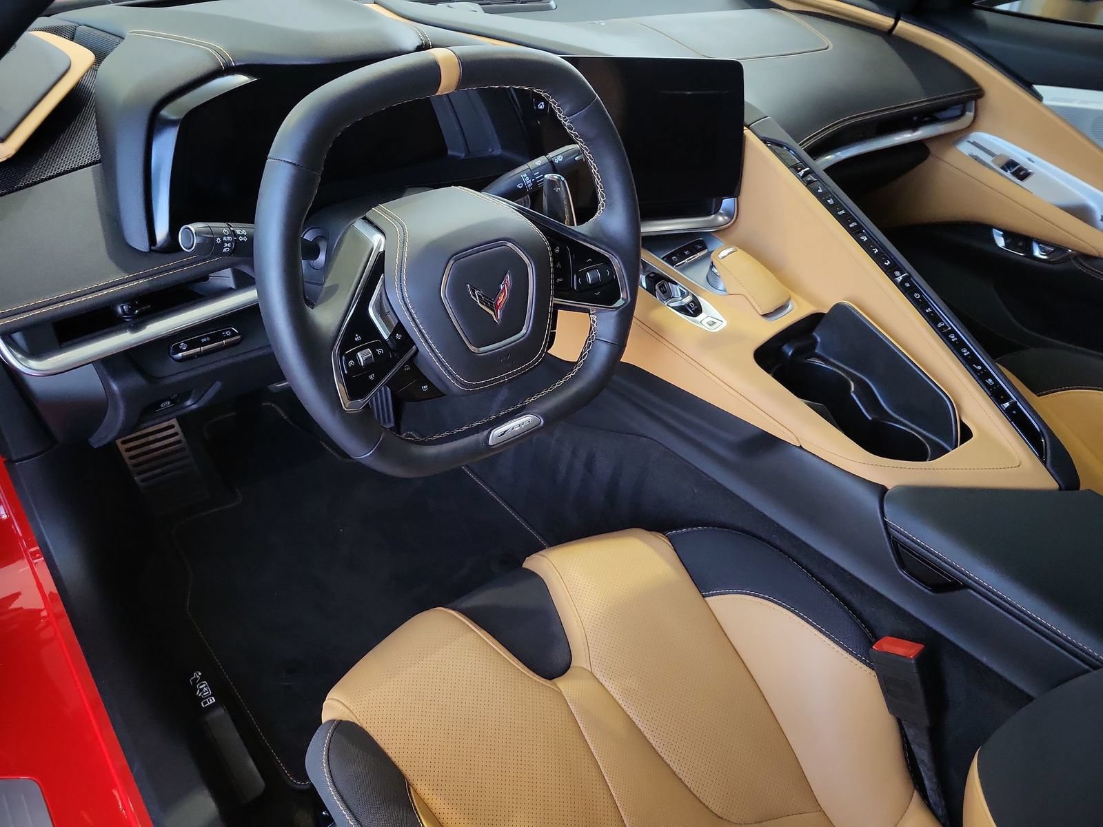 Used 2025 Chevrolet Corvette Z06 RWD image 10