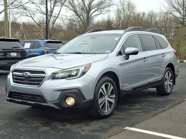 Used 2018 Subaru Outback 3.6R Limited image 3