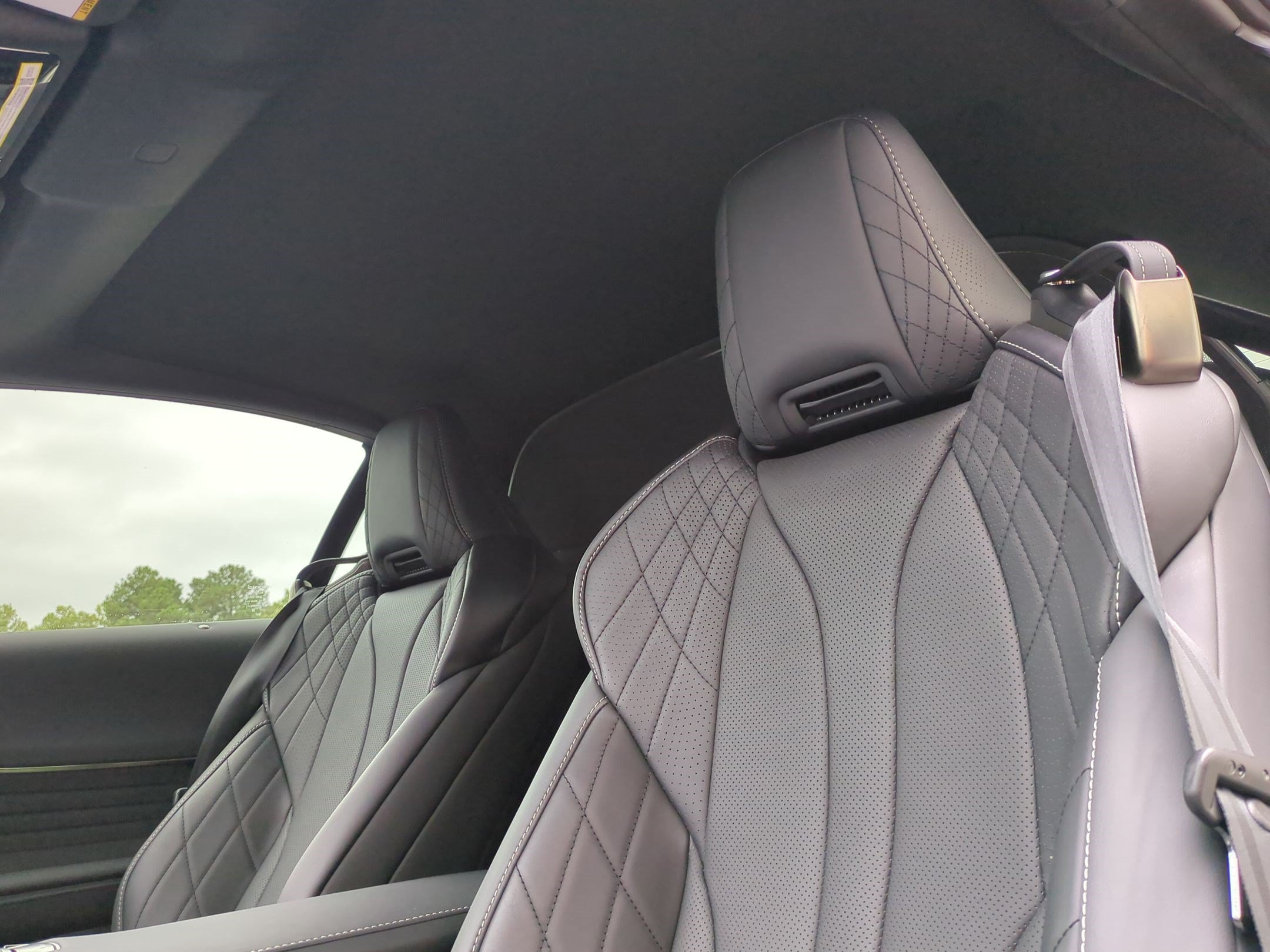 Used 2025 Lexus LC 500 Convertible w/ Touring Package RWD image 25