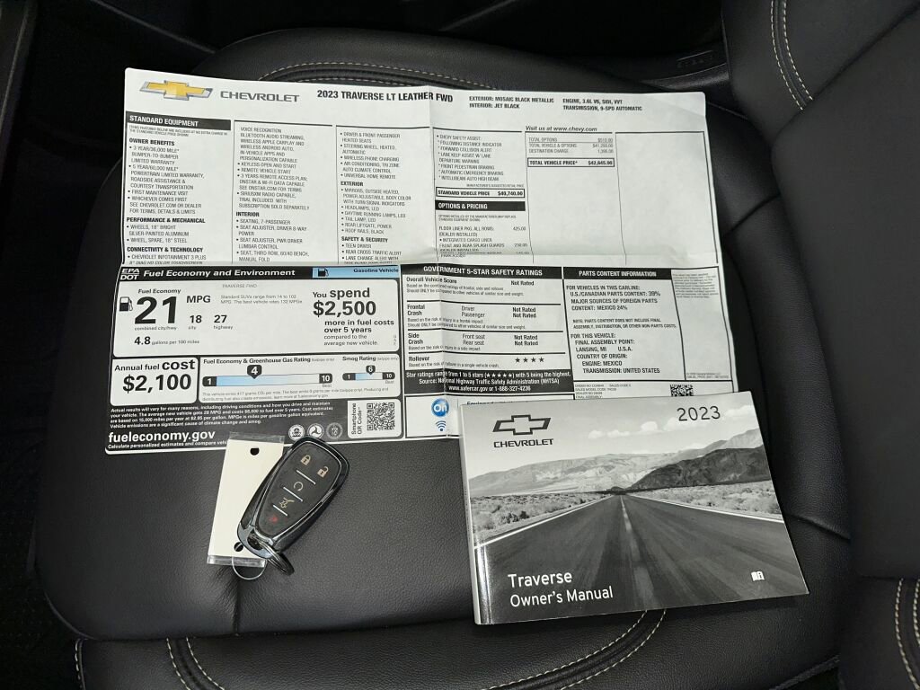 Certified 2023 Chevrolet Traverse LT w/ LPO, Floor Liner Package image 4