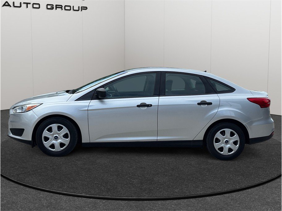 Used 2018 Ford Focus S FWD image 5