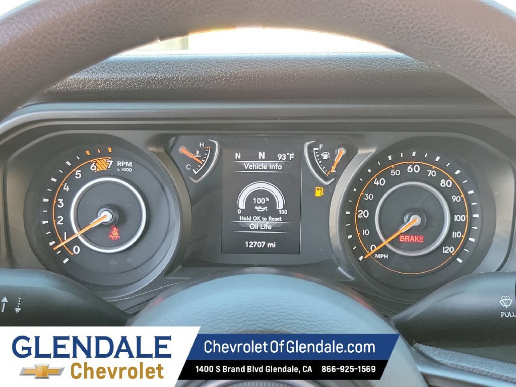 Used 2025 Jeep Wrangler Sport AWD/4WD image 23