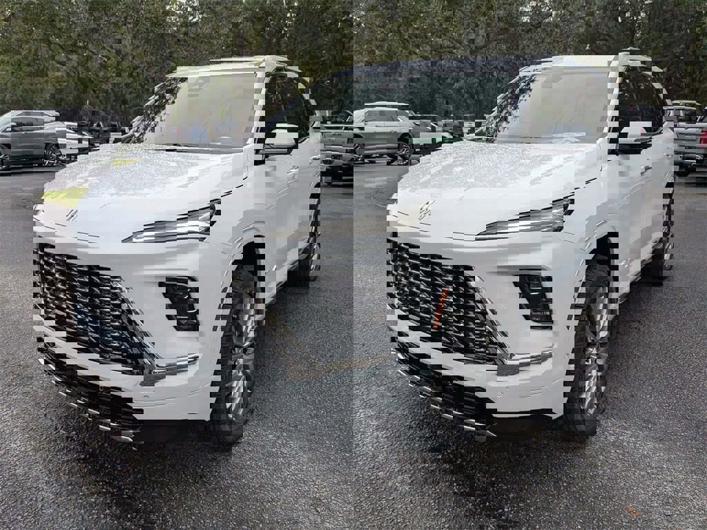 New 2026 Buick Enclave Avenir w/ Super Cruise Package image 8