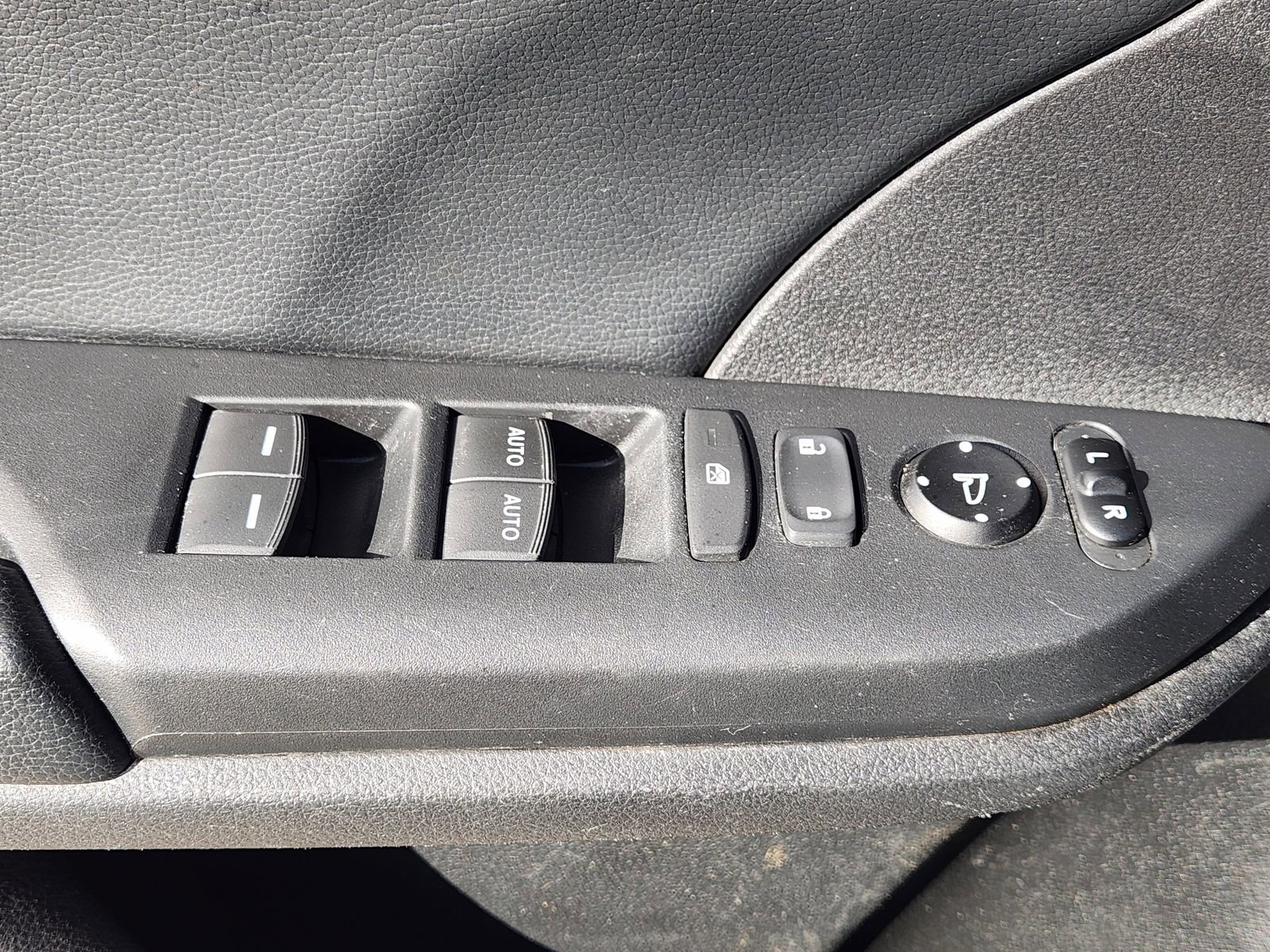 Used 2020 Honda Civic EX-L image 28