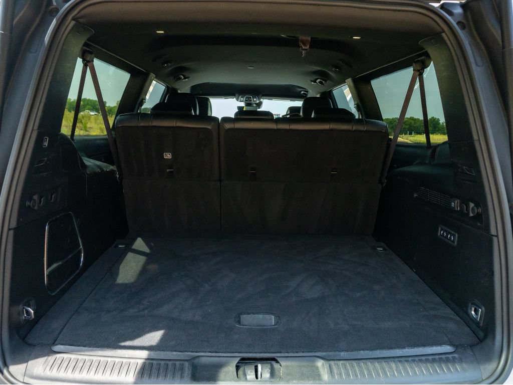 Used 2023 Jeep Wagoneer L Series II AWD/4WD image 16