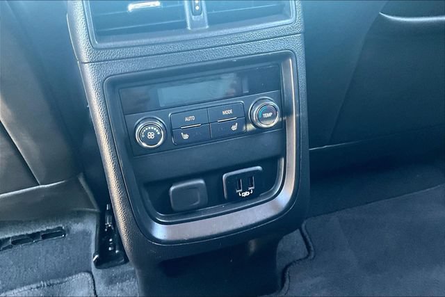 Used 2017 Buick Envision Essence FWD image 16