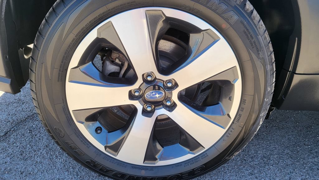 Used 2016 Subaru Crosstrek Touring AWD/4WD image 14