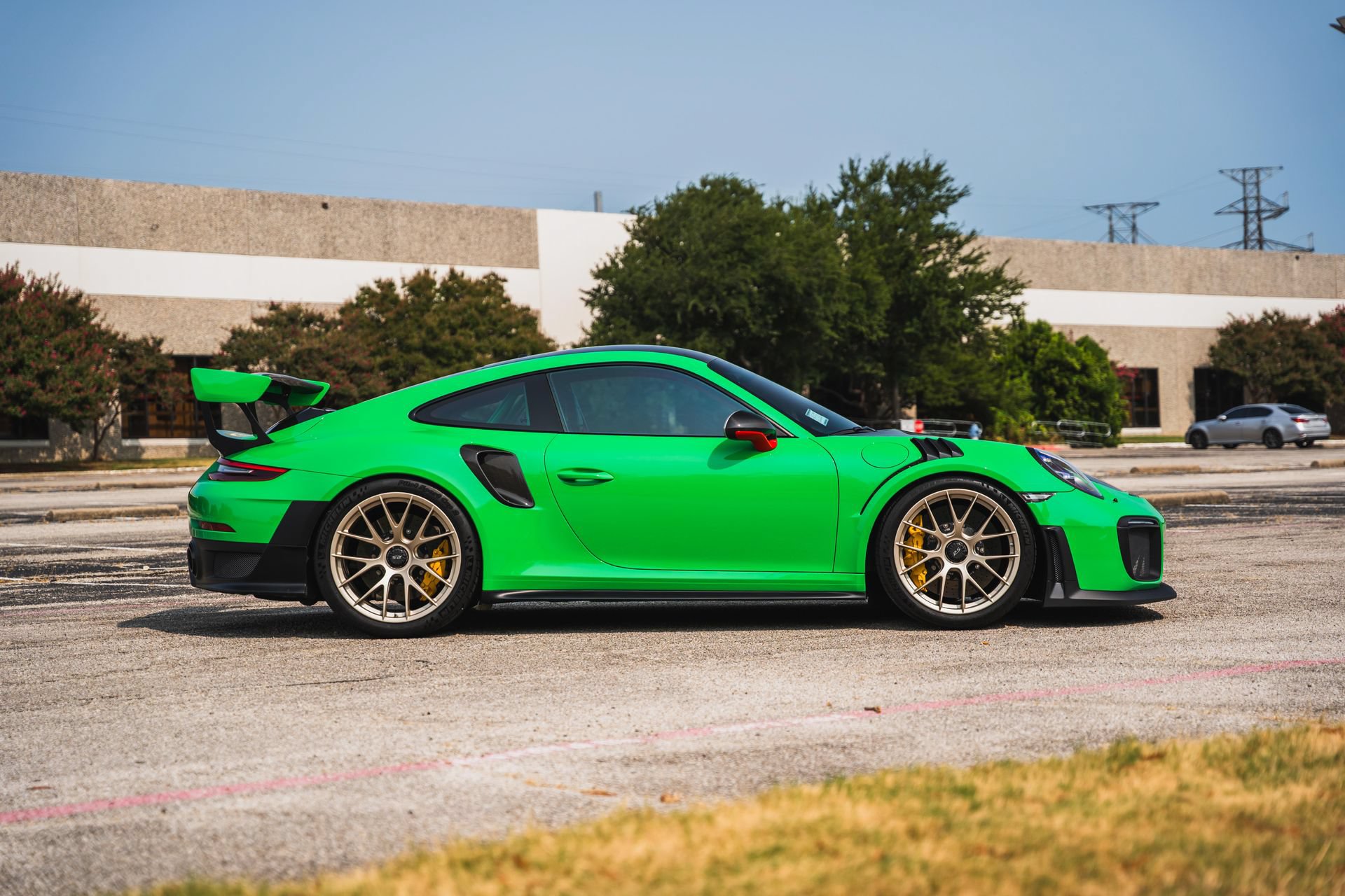 Used 2018 Porsche 911 GT2 RS RWD image 28