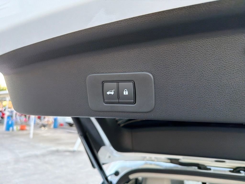 New 2026 Nissan Murano SL image 32