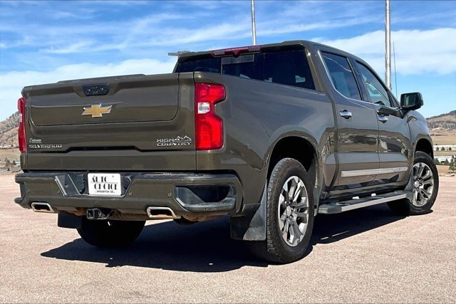 Used 2023 Chevrolet Silverado 1500 High Country image 5