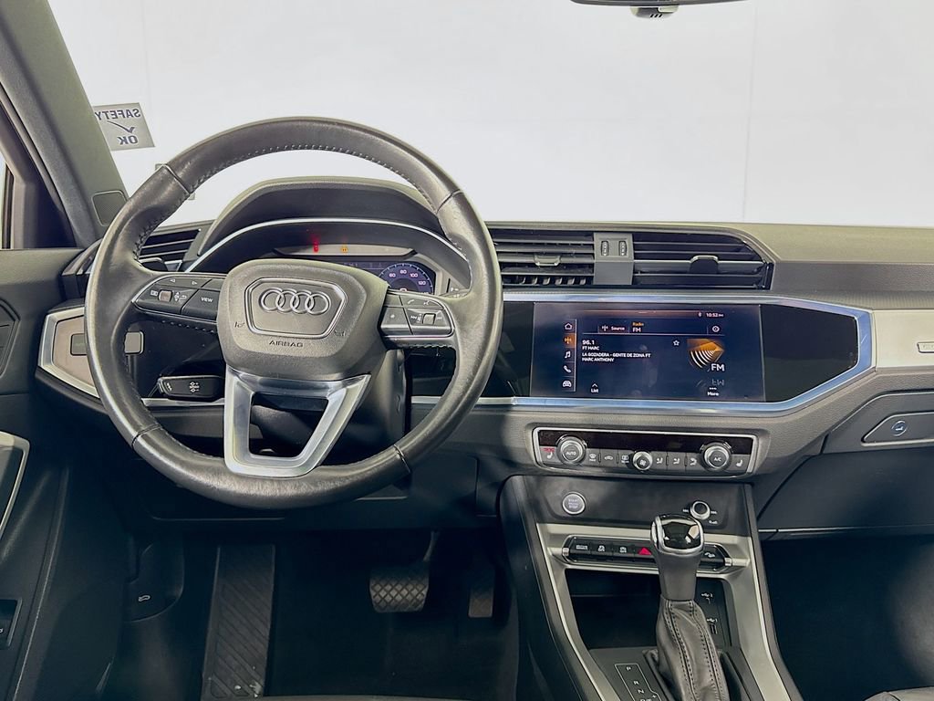 Used 2020 Audi Q3 2.0T Premium w/ Convenience Package AWD/4WD image 14