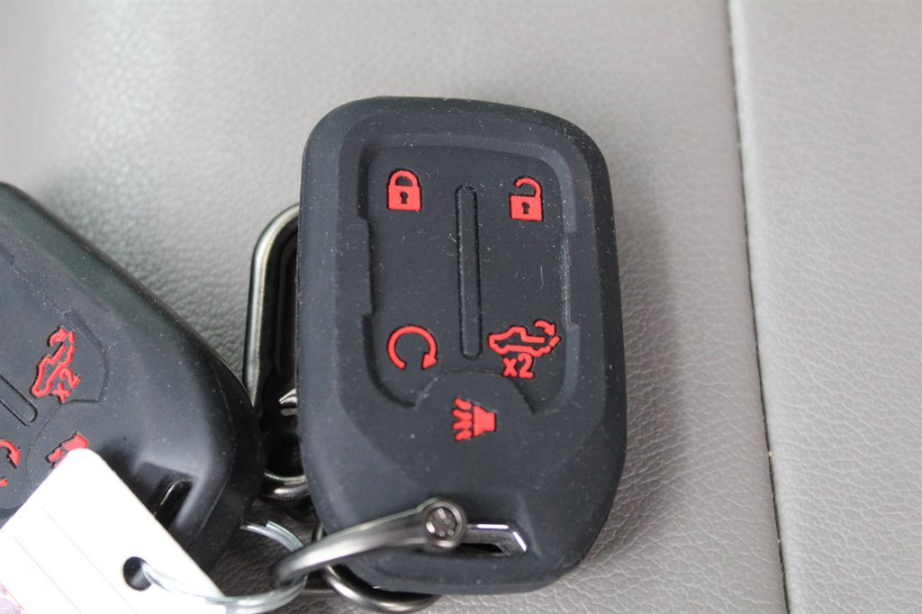 Used 2021 Chevrolet Silverado 1500 RST image 19