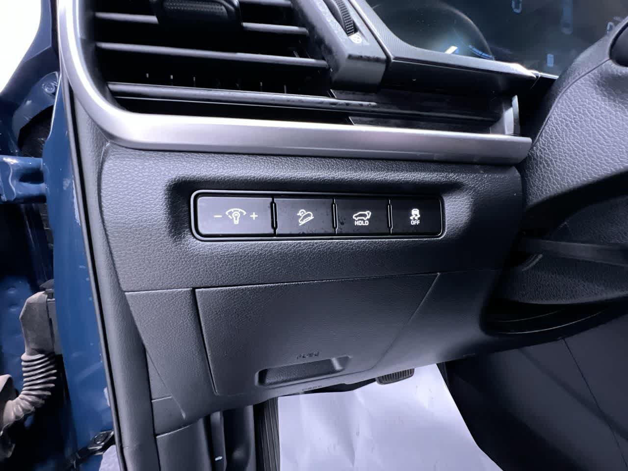 Used 2025 Kia Telluride S AWD/4WD image 16