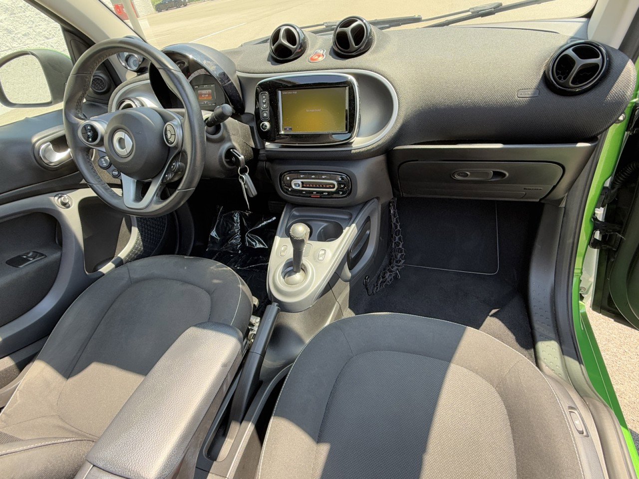 Used 2017 smart fortwo electric drive image 12