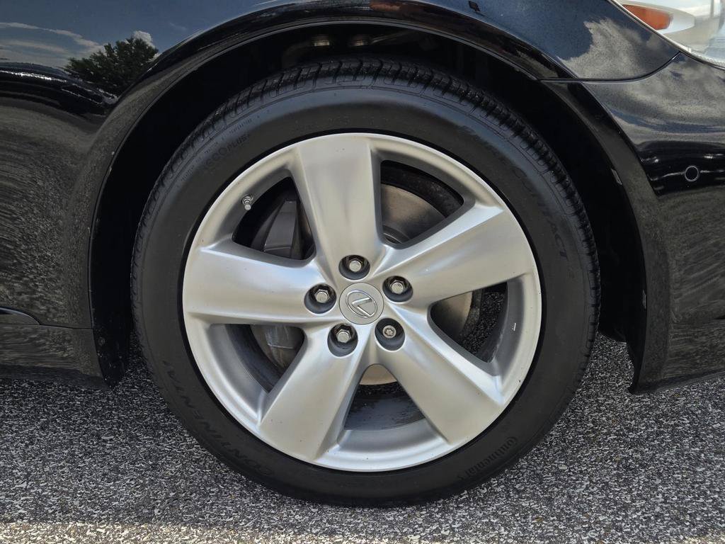 Used 2011 Lexus LS 460 w/ Comfort Pkg RWD image 4