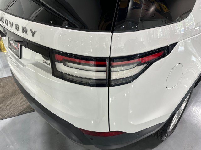 Used 2019 Land Rover Discovery SE AWD/4WD image 29